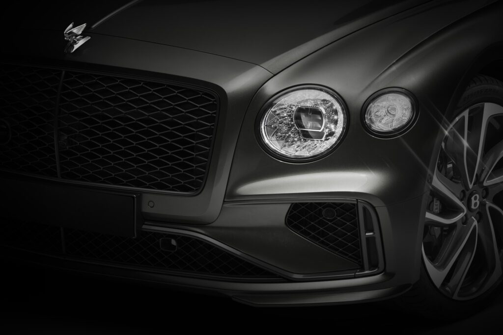 Bentley Flying Spur Speed ​​unveils Potent 771 Horsepower V8 Hybrid Engine