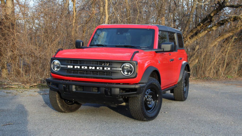 Evaluating The Unique Interior Of The Ford Bronco Black Diamond