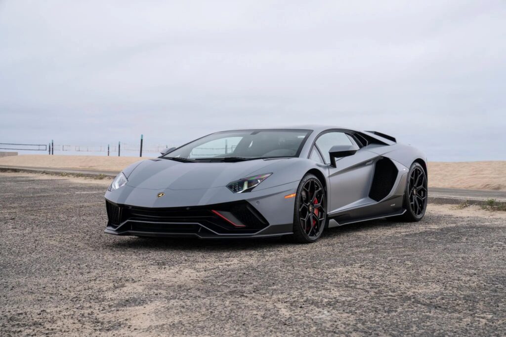 Exclusive Opportunity: Own The Unique 2021 Lamborghini Aventador Lp 780 4