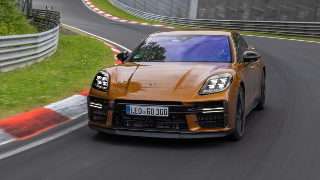 Porsche Panamera Turbo S E Hybrid Dominates Nurburgring In Thrilling Lap