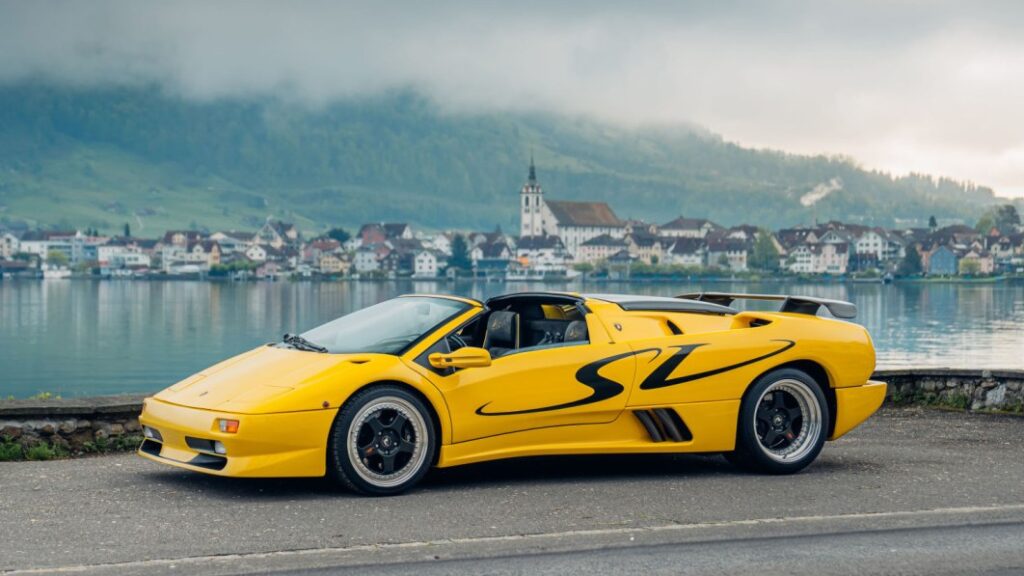 Rare 1998 Lamborghini Diablo Sv Roadster, The Mythical Bull, Hits