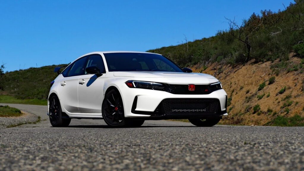 2025 Honda Civic Type R Priced $800 Higher Than 2024