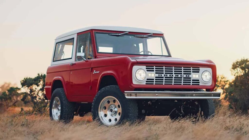 Discover The Electric Revolution: The All New Ford Bronco