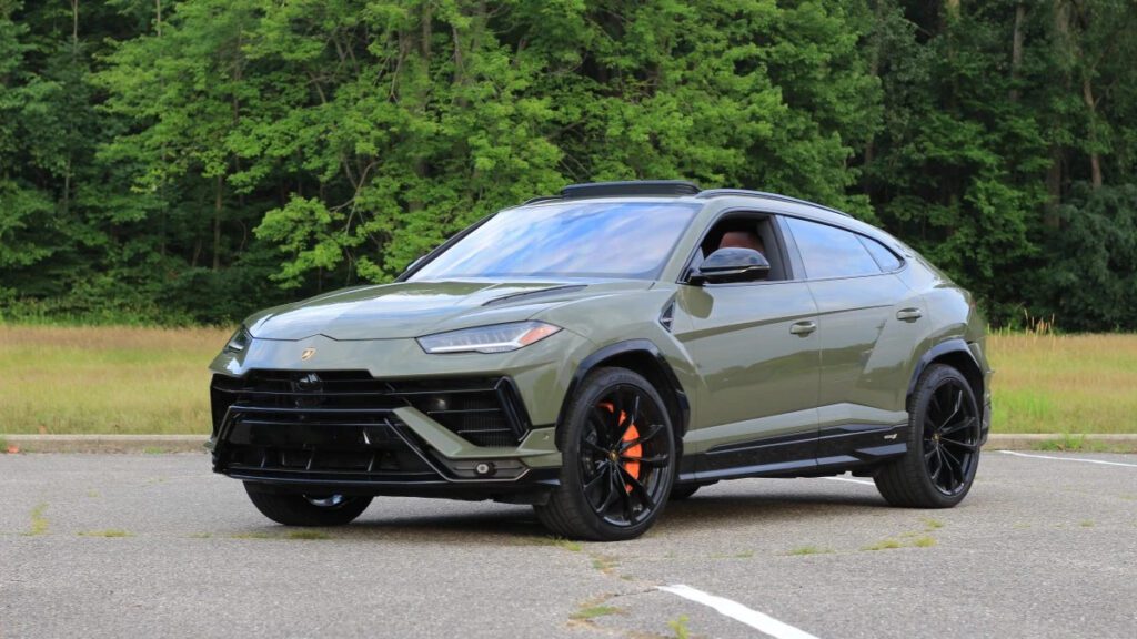 Lamborghini Urus S Review: Unleashing The Tame Luxury Suv