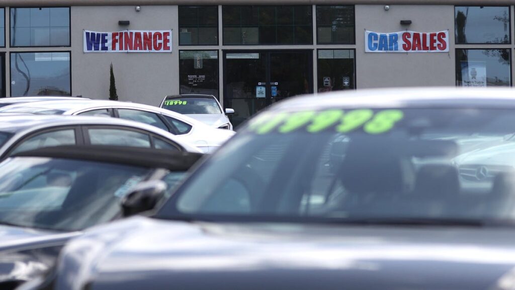 Potential Rate Cuts By Federal Reserve Could Benefit Auto Loan