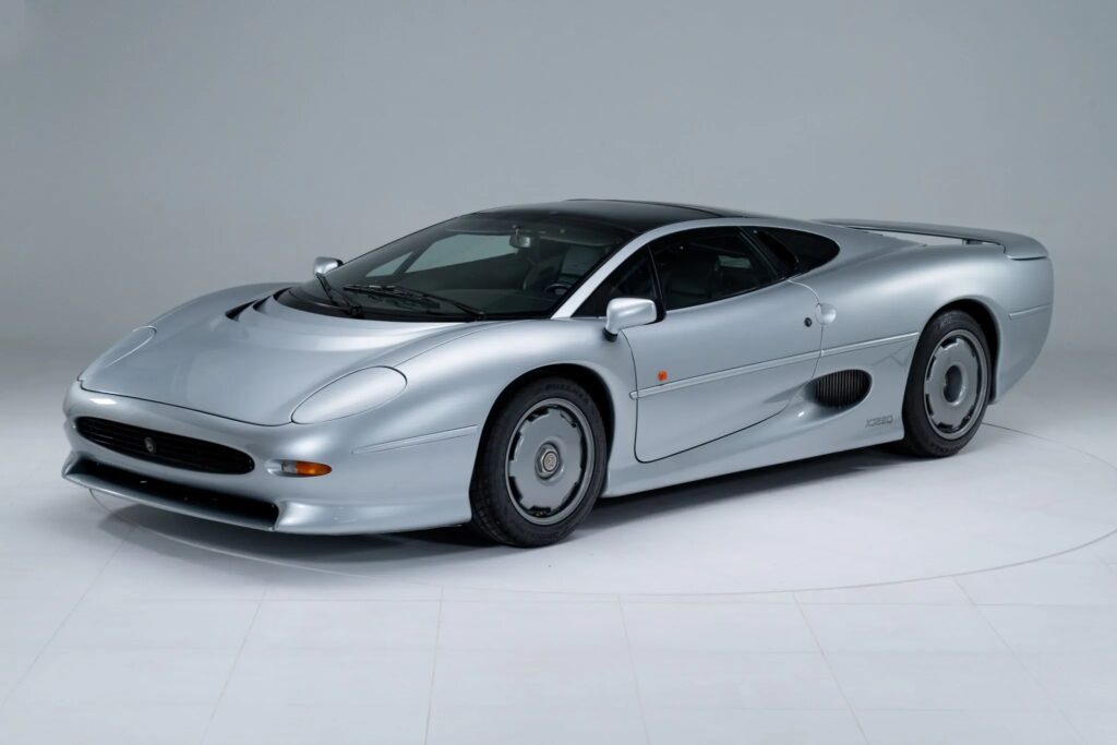 Rare Jaguar Xj220 Available Now Your Chance To Own