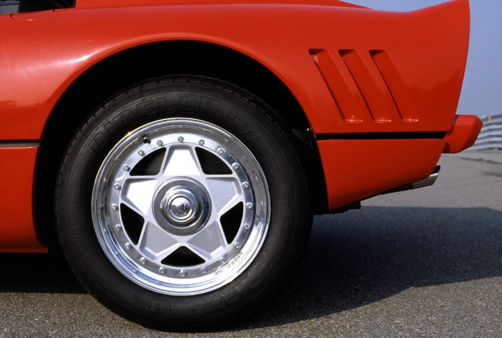 Pirelli Unveils Advanced Tire Technology Designed For Ferrari 288 Gto