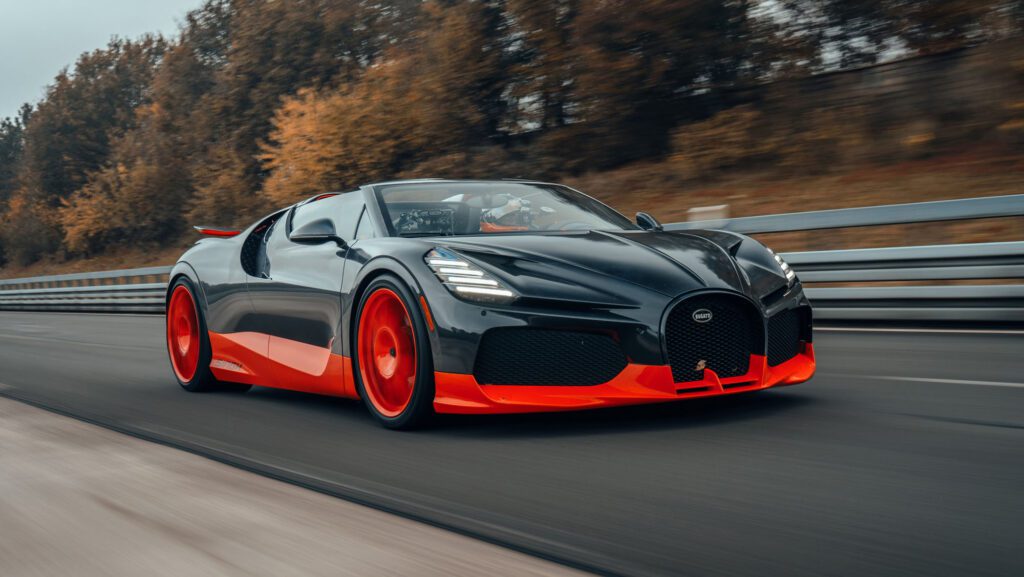 Bugatti W16 Mistral Shatters World Record With 282.05 Mph Speed