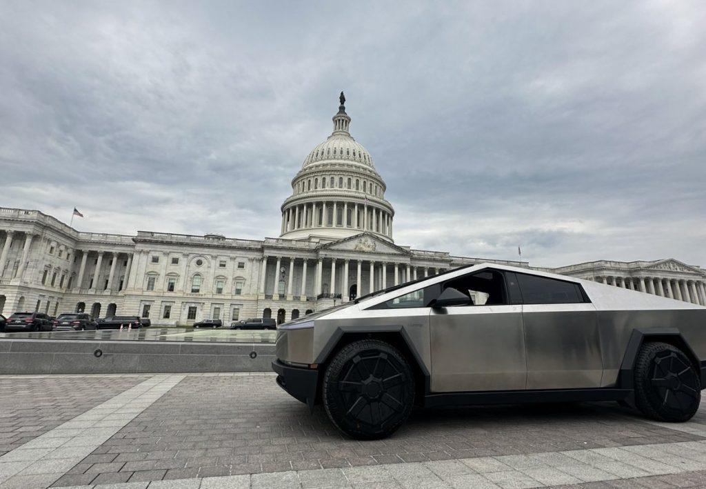 Tesla Expected To Secure $400m Department Of State Armored Ev