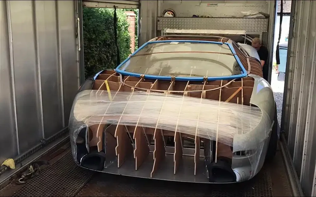 Youtuber Crafts Custom Jaguar Xj220 Supercar By Hand From Scratch