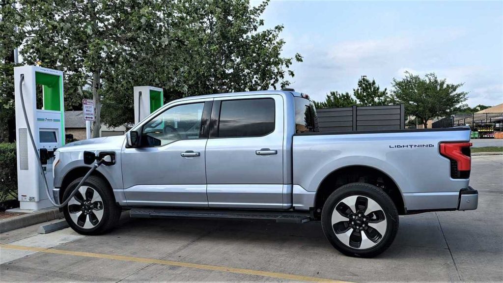 Ford Enhances Older F 150 Lightning Evs With Faster Dc Charging